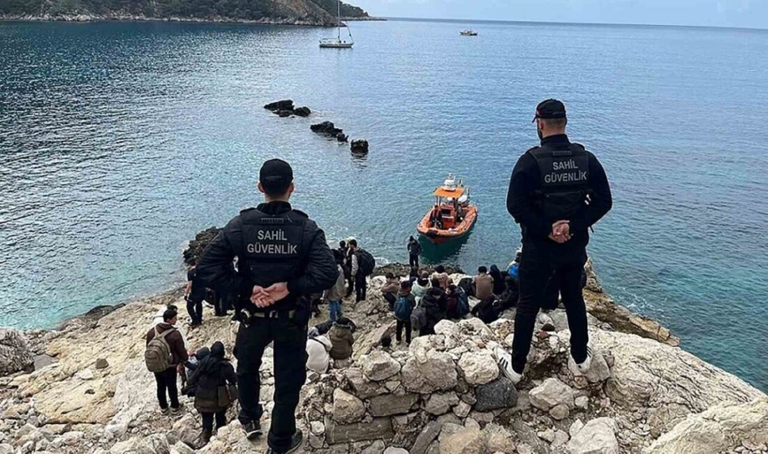 Muğla’nın Seydikemer ilçesine bağlı Leylek Koyu’nda, yasadışı yollarla yurt dışına