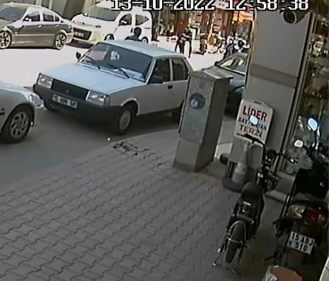 Bucak ilçesinde bir şüphe üzerine jandarmanın kimlik kontrolü yapmaya çalıştığı