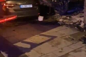 Sultanbeyli ilçesinde sabahın erken saatlerinde meydana gelen trafik kazasında bir