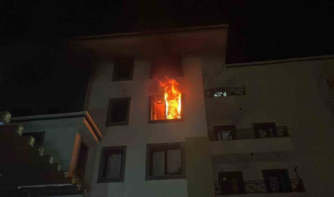 Karaman ilinde bir adam, annesiyle yaşadığı tartışma sonrasında öfkeyle oturdukları