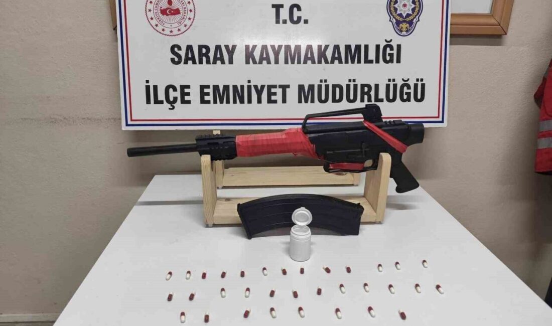 Saray ilçesinde polis ekipleri tarafından gerçekleştirilen operasyonlarda uyuşturucu madde ve
