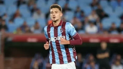 Süper Lig’de gösterdiği performansla gündemden düşmeyen Ernest Muçi, özellikle Trabzonspor