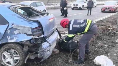 Erzurum’da, Çat Yolu Atlama Kuleleri’nin önünde meydana gelen trafik kazasında
