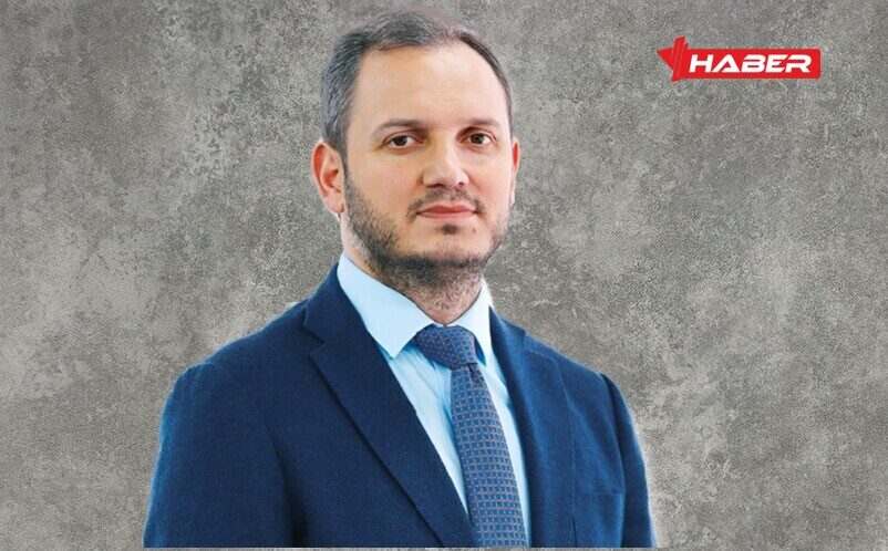 Son dönemde televizyon ekranlarında yaptığı siyasi değerlendirmeler, açık oturum programlarındaki