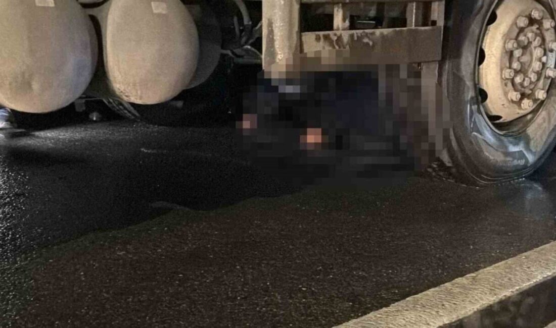 Üsküdar’da bir kadın, Paşa Limanı Caddesi üzerinde karşıya geçmeye çalışırken