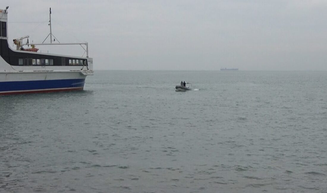 Yalova’da bir feribot iskelesi açıklarında su yüzeyinde bulunan kadın cesedinin