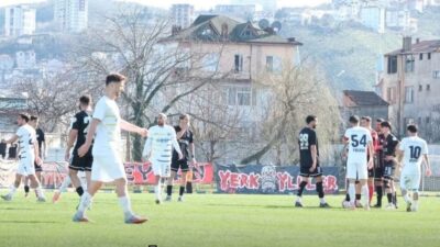 Yozgat Bozok Spor’un Fatsa deplasmanı sonrası Yerköy’de taraftarların takıma yönelik