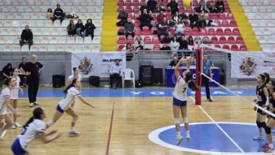 Yozgat ve Sorgun’da düzenlenen Okul Sporları Voleybol Turnuvaları, final maçlarının