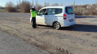 Boğazlıyan İlçe Jandarma Komutanlığı ekiplerince gerçekleştirilen yol kontrol faaliyeti kapsamında
