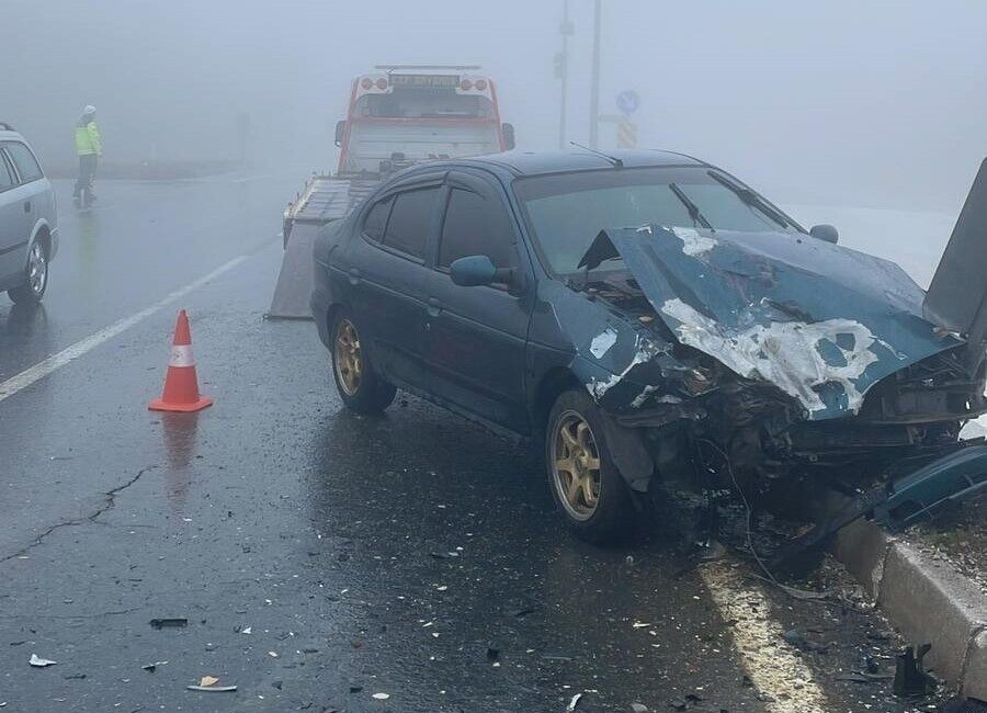 Akçakoca ilçesinde meydana gelen trafik kazasında, D655 kara yolunda 2