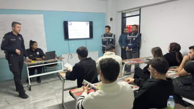 Yerköy İlçe Emniyet Müdürlüğü ekipleri, vatandaşların bilinçlendirilmesine yönelik çalışmalarını sürdürüyor.