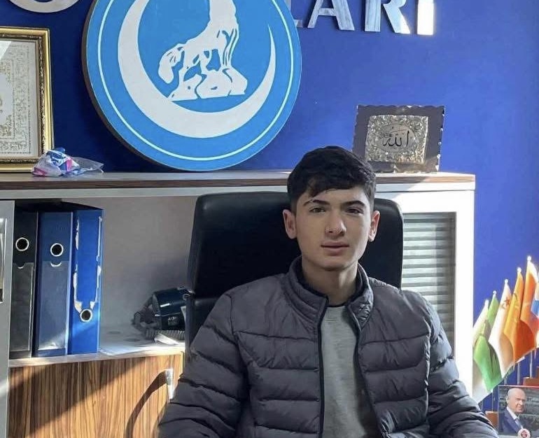 Yerköy ilçesine bağlı Hacıuşağı köyünden gelme Kemal Demir’in oğlu Sadık
