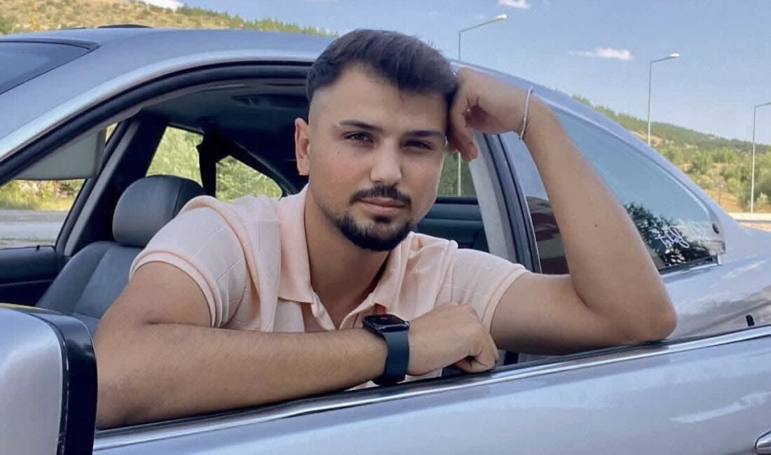 Yozgat sanayi esnaflarından kamyon tamircisi Bünyamin Koçak’ın oğlu, Burak ve