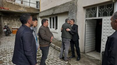 MHP Yozgat Milletvekili İbrahim Ethem Sedef, sanayi esnaflarından Bünyamin Koçak’ın