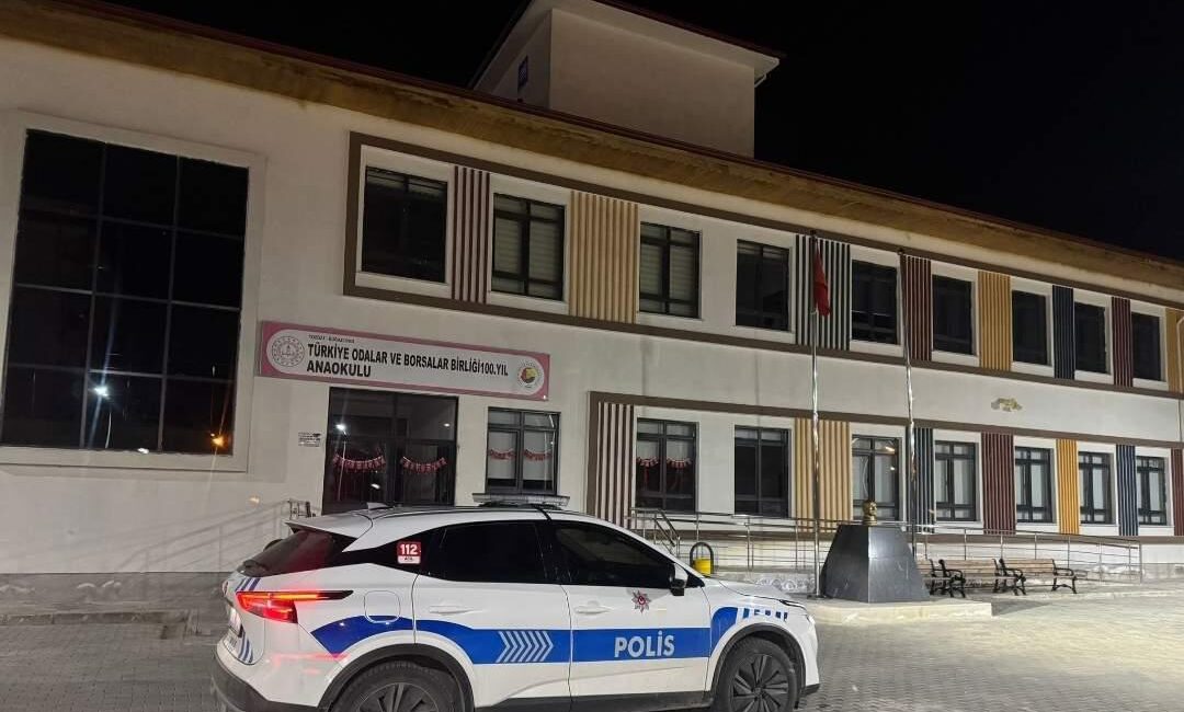 Yozgat genelinde Ramazan Bayramı tedbirleri kapsamında emniyet ekipleri tarafından gerçekleştirilen