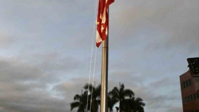 Venezuela’nın başkenti Karakas’ta yer alan ABD büyükelçiliğinde, ABD bayrağı 7