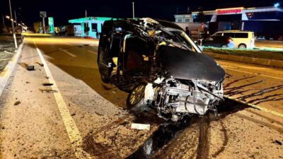 Afyonkarahisar’da yaşanan trafik kazasında, bir hafif ticari araç ile tırın