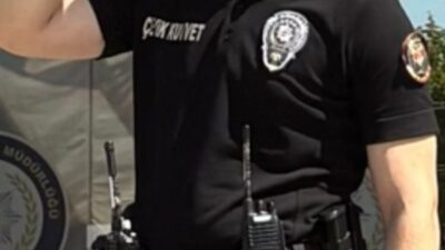 Isparta’ya bayram izni için gelen bir polis memurunun iki kardeş