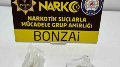 Konya’nın Akşehir ilçesinde polis ekipleri tarafından yürütülen uyuşturucu operasyonunda 1