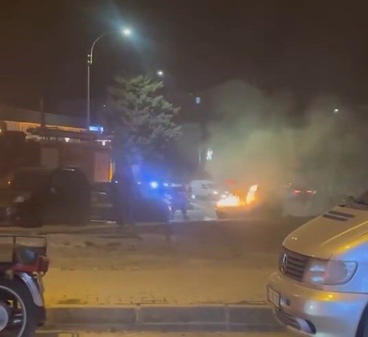 Elazığ’da İncirliova Mahallesi’nde meydana gelen olayda, seyir halindeki bir aracın