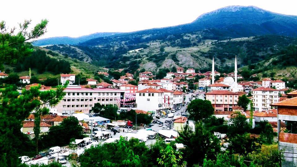 Yozgat’ın Aydıncık ilçesinde Belediye Başkanı Mustafa Tekçam’ın annesi Hürü Tekçam’ın