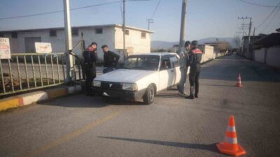 Aydın’da gerçekleştirilen jandarma operasyonunda çeşitli suçlardan aranan toplam 52 kişi