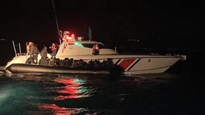 Balıkesir’in Ayvalık ilçesinde 39 kaçak göçmen, Yunanistan’ın Midilli Adası’na gitmeye