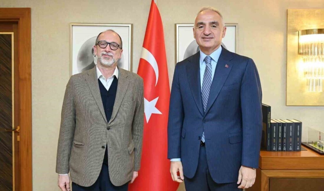 Kültür ve Turizm Bakanı Mehmet Nuri Ersoy, Haydarpaşa ve Sirkeci