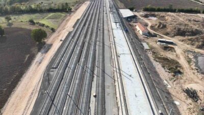Ulaştırma ve Altyapı Bakanı Abdulkadir Uraloğlu, Bandırma-Bursa-Yenişehir-Osmaneli Hızlı Tren Projesi