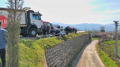 Sındırgı ilçesinde gerçekleşen bir trafik kazasında 1 kişi öldü ve