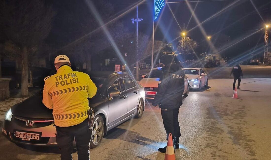 Yozgat genelinde Ramazan Bayramı tedbirleri kapsamında ilçe emniyet ekipleri denetimlerini