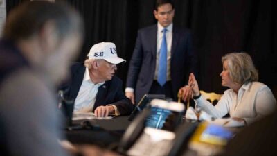 ABD Başkanı Donald Trump’ın, İran’a yönelik saldırıları takip ettiği fotoğraflar,