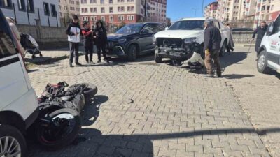 Bingöl’de bir otomobil ile bir motosikletin çarpışması sonucu meydana gelen