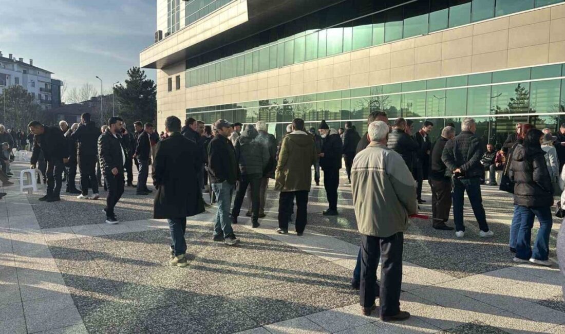 Bolu Belediyesi üzerinde yürütülen irtikap soruşturması çerçevesinde gözaltına alınan Bolu