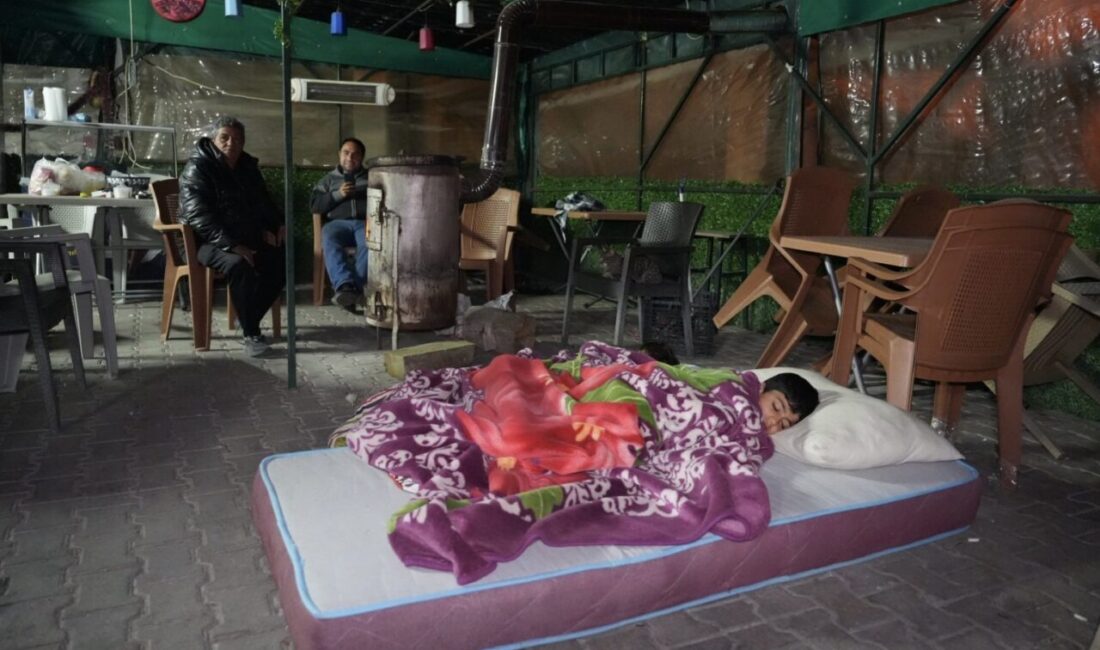 Buldan ilçesinde meydana gelen 5.1 büyüklüğündeki depremin ardından 150’den fazla
