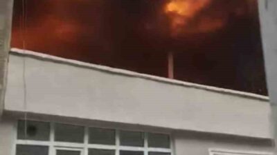 Bursa’nın Osmangazi ilçesine bağlı Yeşilova Mahallesi’nde bulunan iki katlı bir