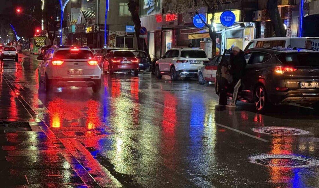 Kocaeli’nin İzmit ilçesindeki bir olayda, Erenler Mahallesi Turan Güneş Caddesi’nde