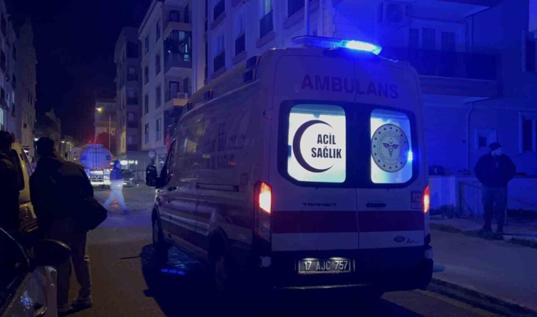 Çanakkale’de meydana gelen ev yangınında, bir kişi mahsur kaldı ancak