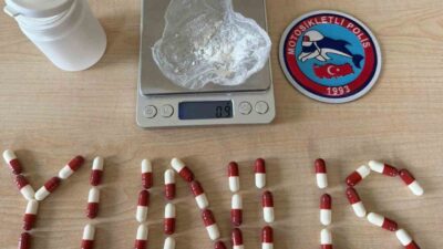 Afyonkarahisar’da polis ekipleri son bir haçta gerçekleştirdikleri denetimlerde 20 suçlu