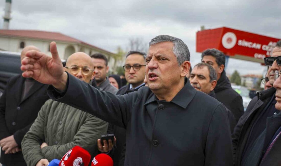 Cumhuriyet Halk Partisi Genel Başkanı Özgür Özel, Recep Tayyip Erdoğan’a