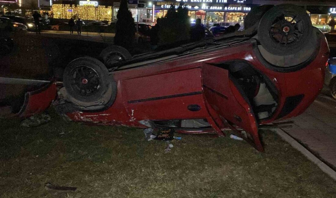 Çorum’da meydana gelen trafik kazasında, sürücüsünün kontrolünü yitirdiği bir otomobil
