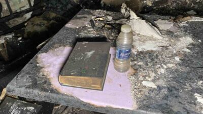 Çorum’da meydana gelen yangında, 40 yıllık birikimini kaybeden bir vatandaşın