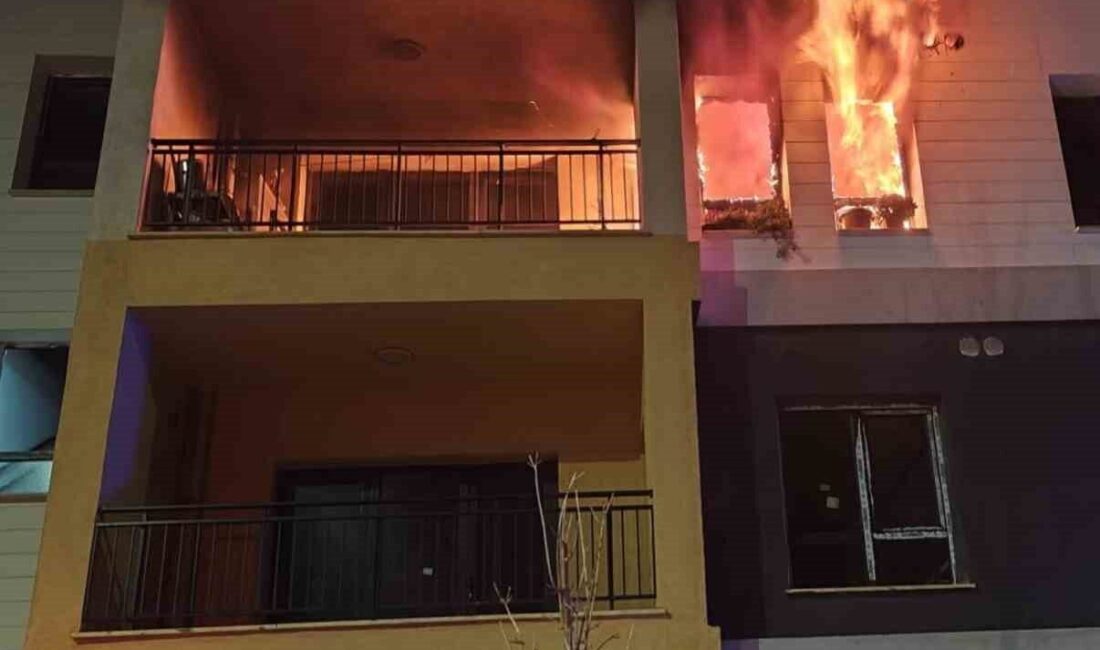 Hatay’ın Defne ilçesine bağlı Hancağız Mahallesi’nde bulunan bir apartman dairesinde