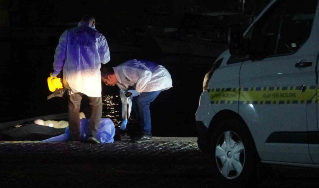 Antalya’da bir müzisyen, arkadaşlarıyla birlikte falezlerde vakit geçirirken dengesini kaybederek