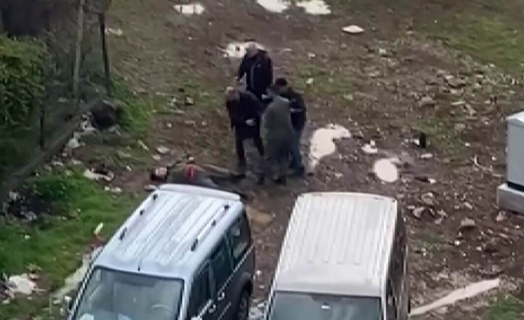 Diyarbakır’ın Bağlar ilçesine bağlı Bağcılar Mahallesi’nde meydana gelen olayda, iki