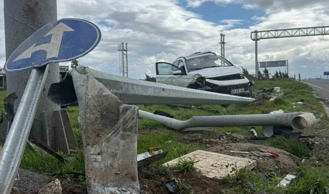 Diyarbakır’ın Bağlar ilçesinde meydana gelen trafik kazasında, öğrenci servisi ile