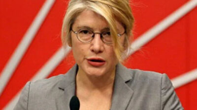 Son gelişmelerle birlikte yeniden gündeme gelen Emine Ülker Tarhan, siyasi