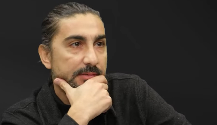 Türk spor medyasında yaptığı yorumlar ve televizyon programlarıyla tanınan isimlerden