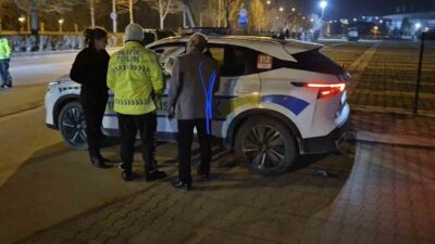 Eskişehir’de bir sürücü, ehliyetine önceden el konulduğu ortaya çıkınca polisler