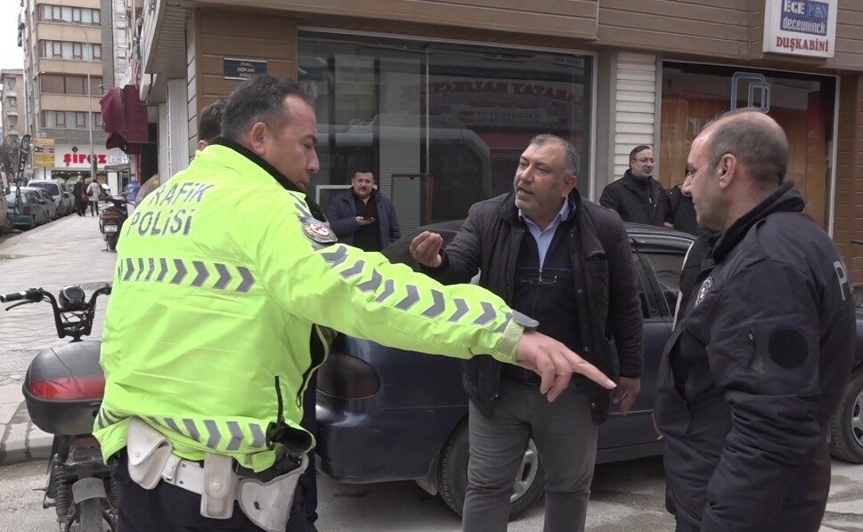 Eskişehir’de yaşanan trafik kazasında 73 yaşındaki bir adam yaralanmış ve